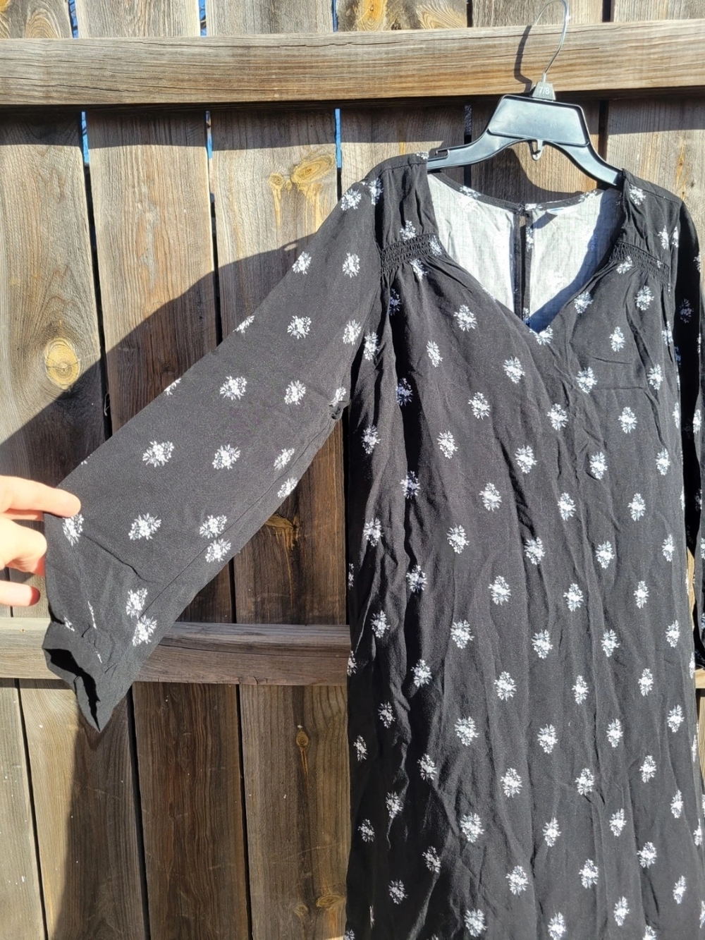 Old Navy Black Tunic dress Womens Small Petite Boho Resort Grandma Geometric